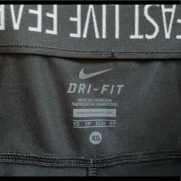 💎2/$22~Nike Dri-Fit Relay Capri Leggings~XS - Picture 7 of 8